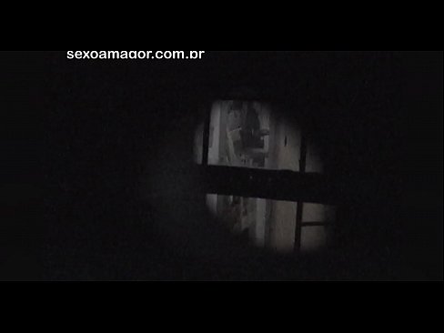 ❤️ Blondie blir hemligt videofilmad av en voyeur från grannskapet gömd bakom ihåliga tegelstenar ❤️ Kvalitets sex at us sv.extraclasswork.ru ️❤